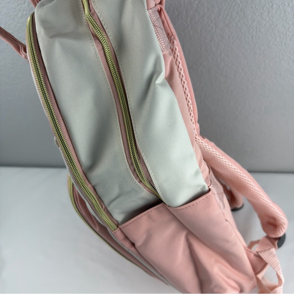 NWT Pink and Cream Backpack School Travel with USB Port - Picture 14 of 15